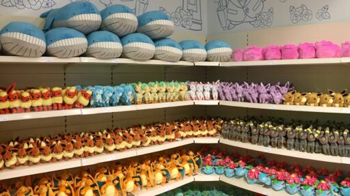La tienda Pokémon de Londres tiene cola en el bloque